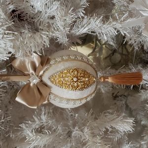 Victorian Exclusive Christmas Ornaments